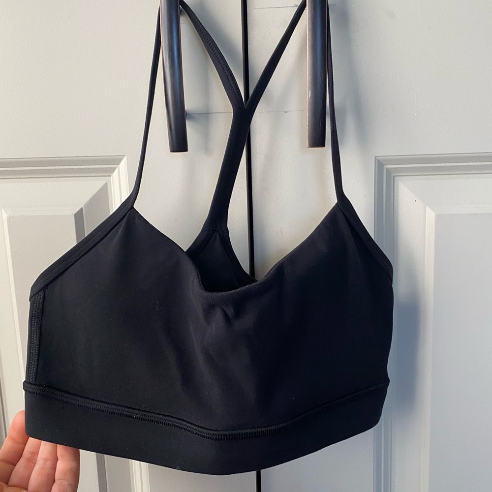 sports bra